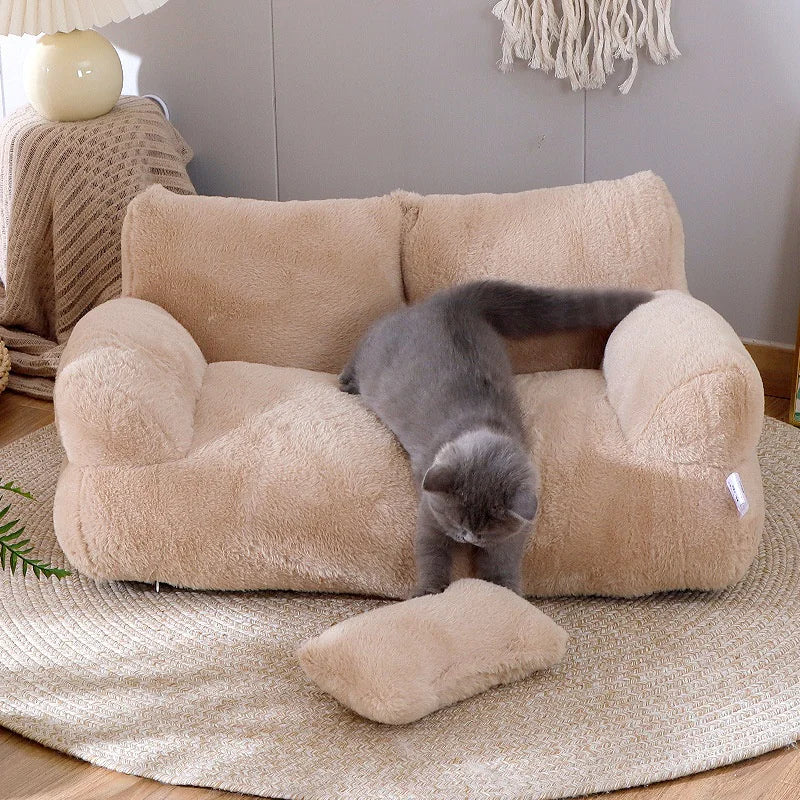 **"Cama de Lujo para Gatos de Felpa: Comodidad y Estilo para tu Mascota"**